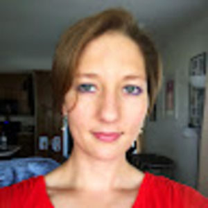 Meet your Posher, Casandra